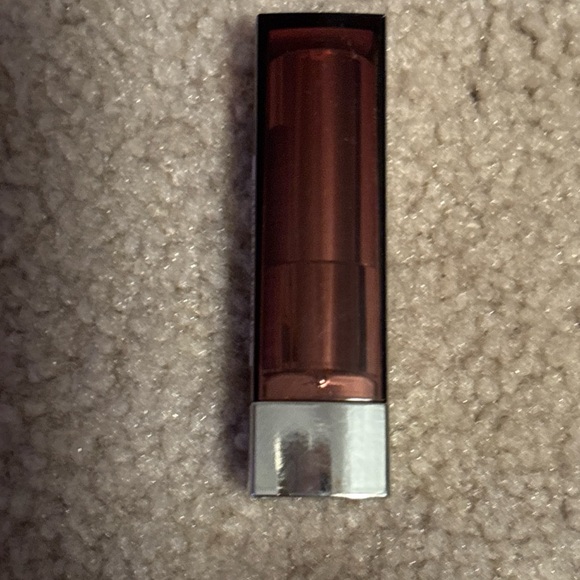 Maybelline Color Sensational Lipstick, Cream Finish, Nude Lust #920 New - Picture 2 of 14